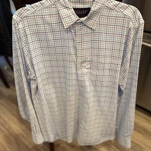 Men’s button up dress shirt